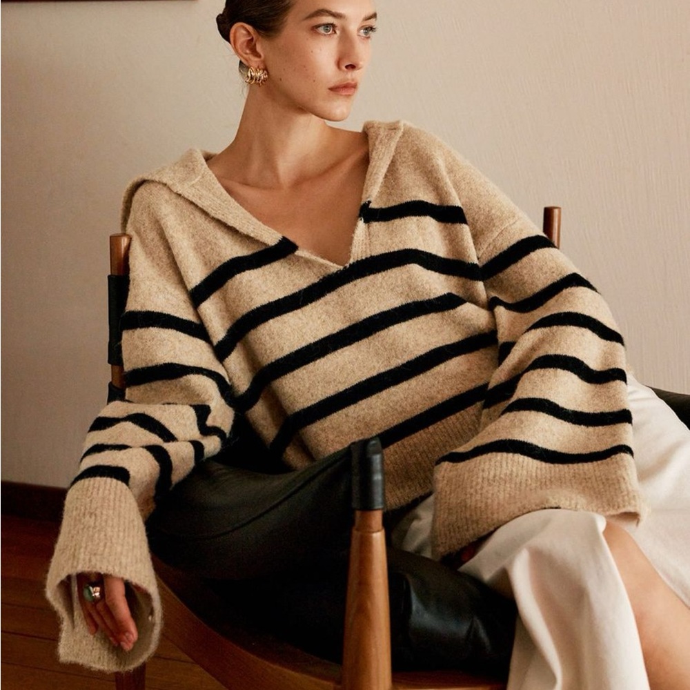 NWT beautiful baggy sweater